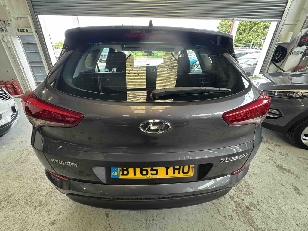 Hyundai Tucson 1.7 Crdi Blue Drive Se Nav BT65YHO Grey #5