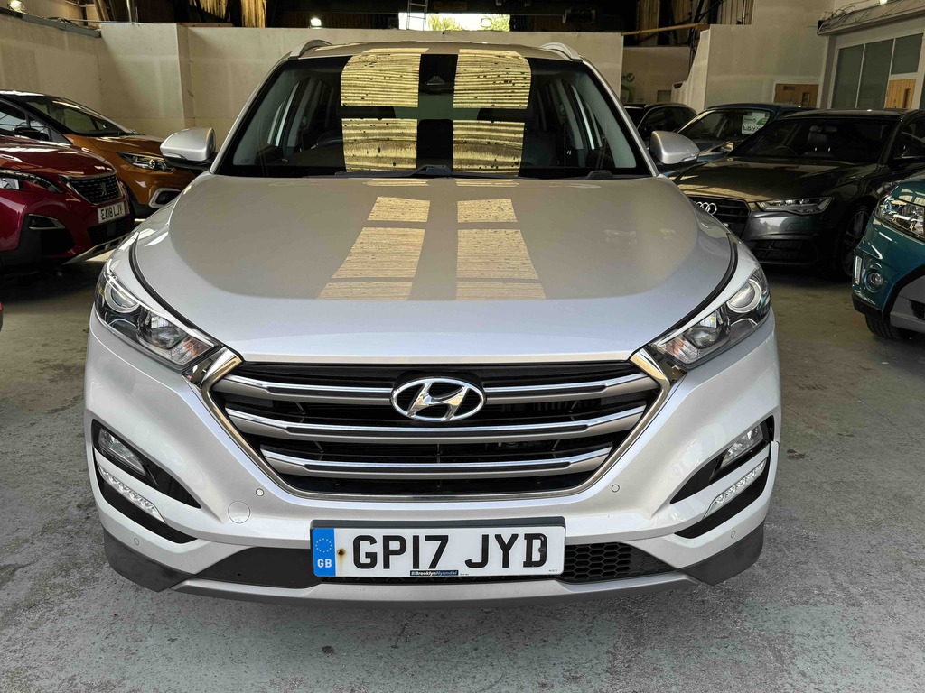 Hyundai Tucson 1.7 Crdi Blue Drive Premium Silver