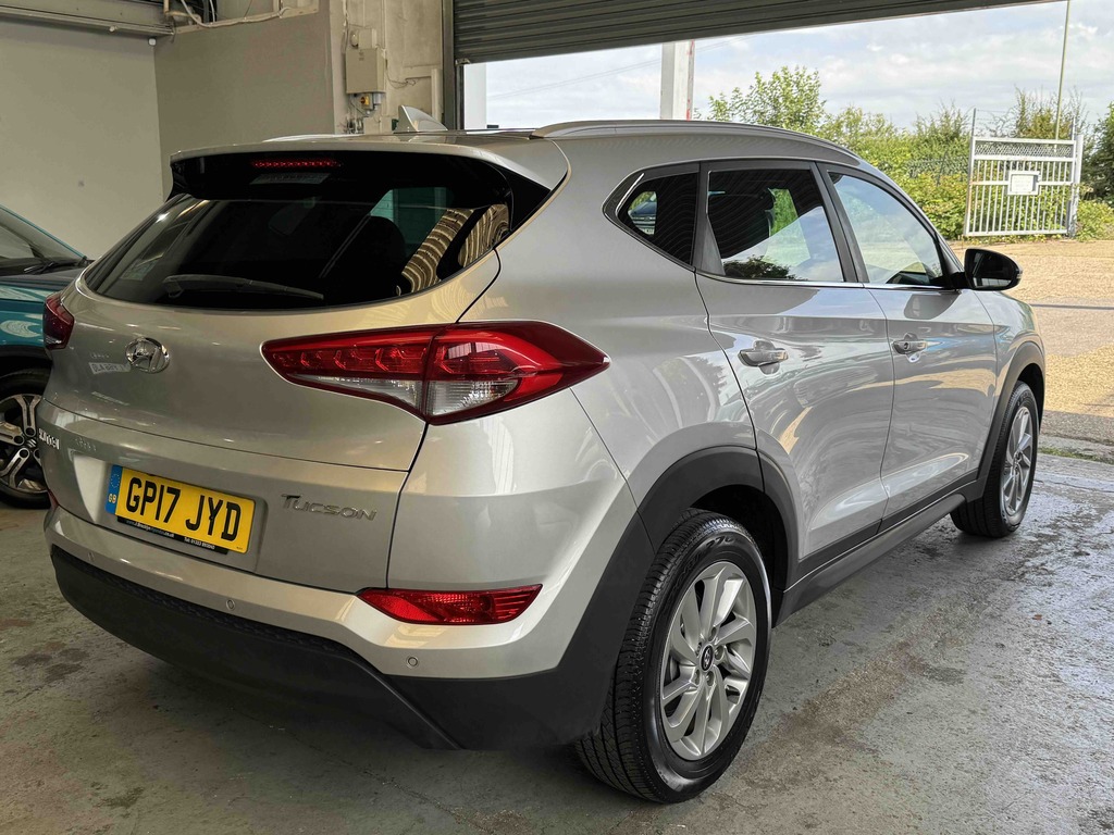 Hyundai Tucson 1.7 Crdi Blue Drive Premium GP17JYD Silver #6