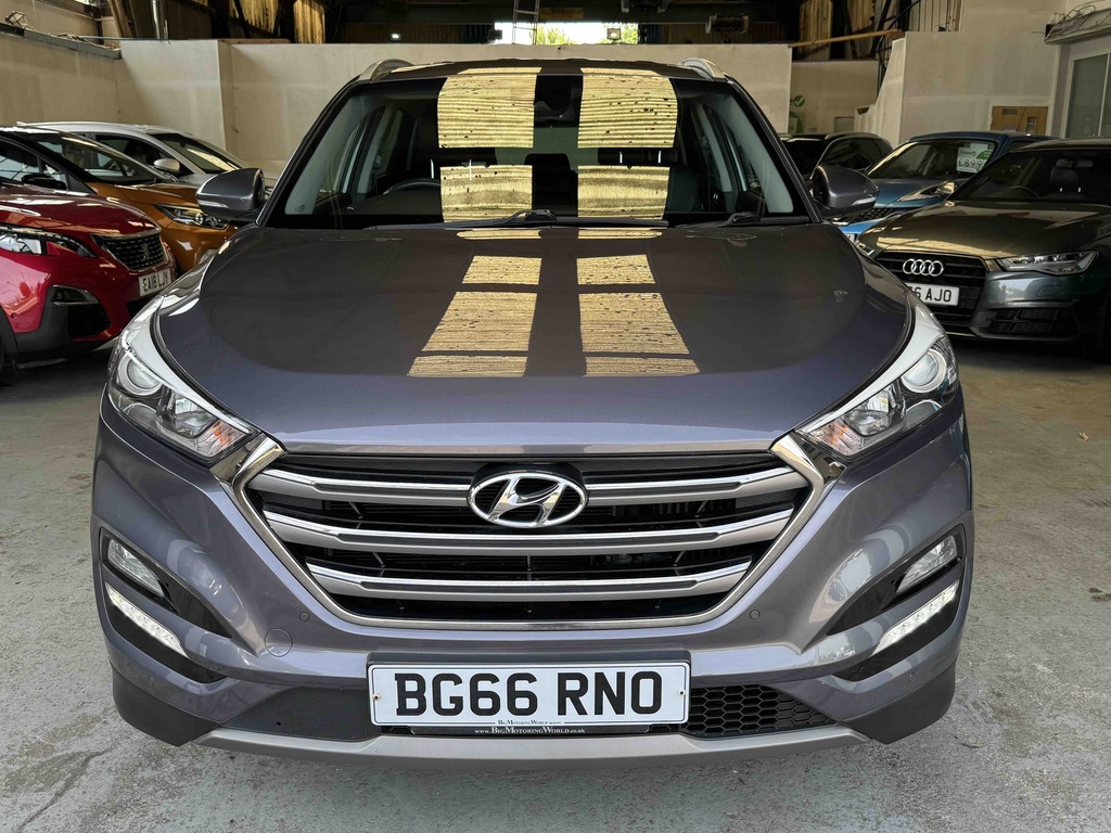 Hyundai Tucson 1.7 Crdi Blue Drive Premium Dct Grey