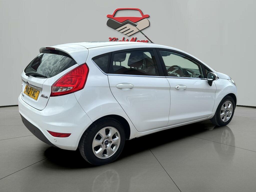 Ford Fiesta Titanium NX12TXC White #5