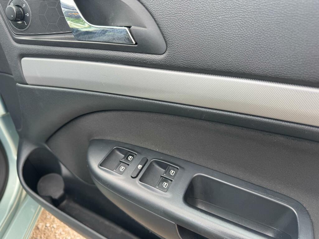 Skoda Octavia Se Plus Tsi Dsg Silver #10