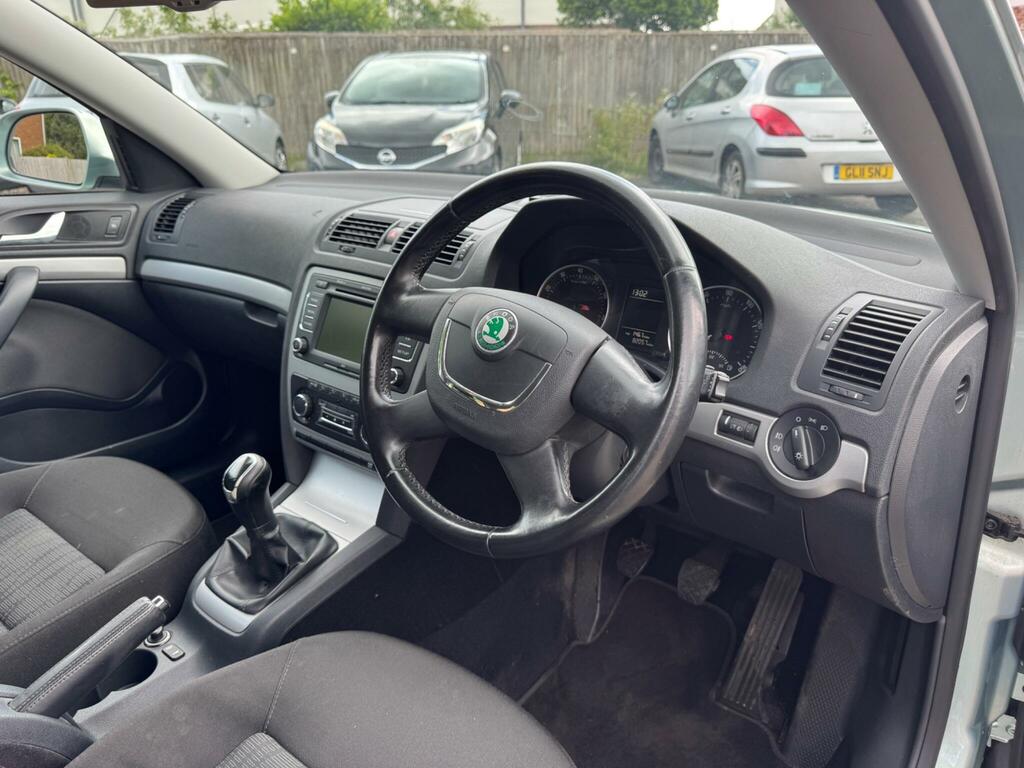 Skoda Octavia Se Plus Tsi Dsg Silver #9