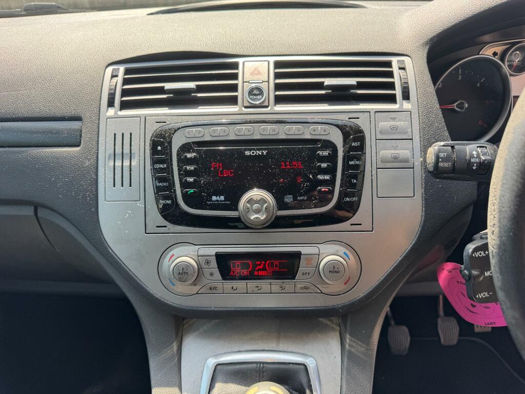 Ford Kuga 2.0L Titanium Tdci 2Wd 138 Bhp Blue #14