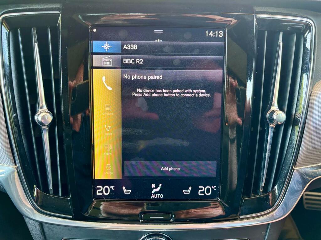 Volvo V90 T4 Momentum Plus White #31