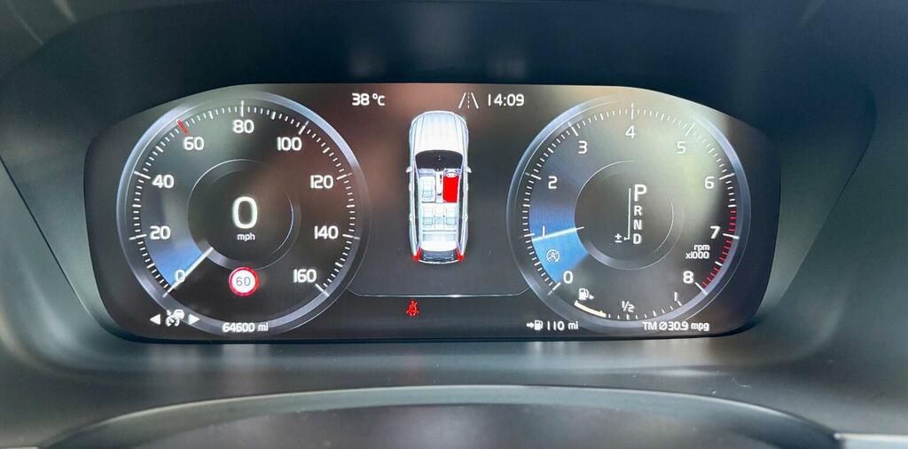 Volvo V90 T4 Momentum Plus White #15