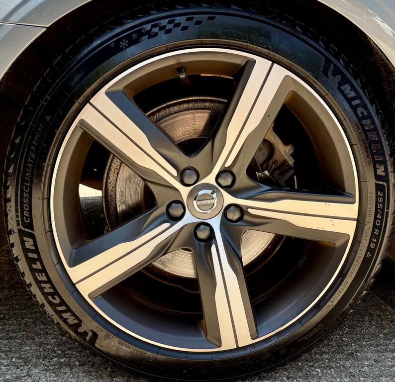 Volvo V90 T4 Momentum Plus White #12