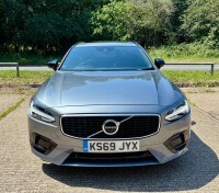 Volvo V90 T4 Momentum Plus White #36