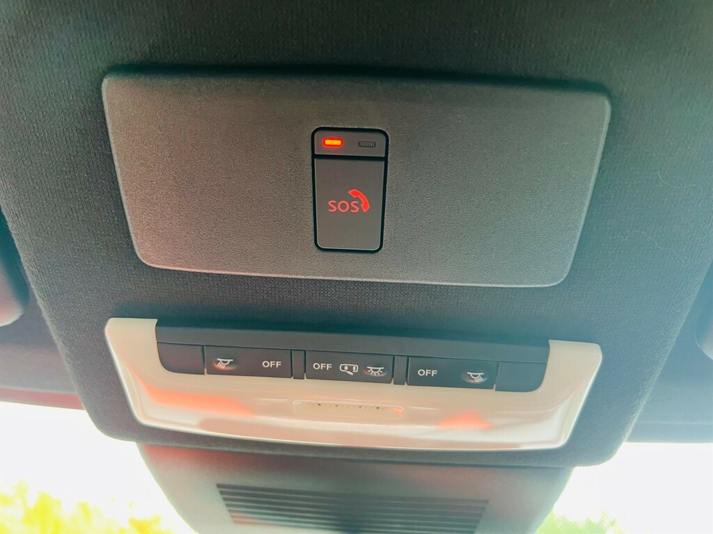 Nissan Juke N-connecta Grey #35