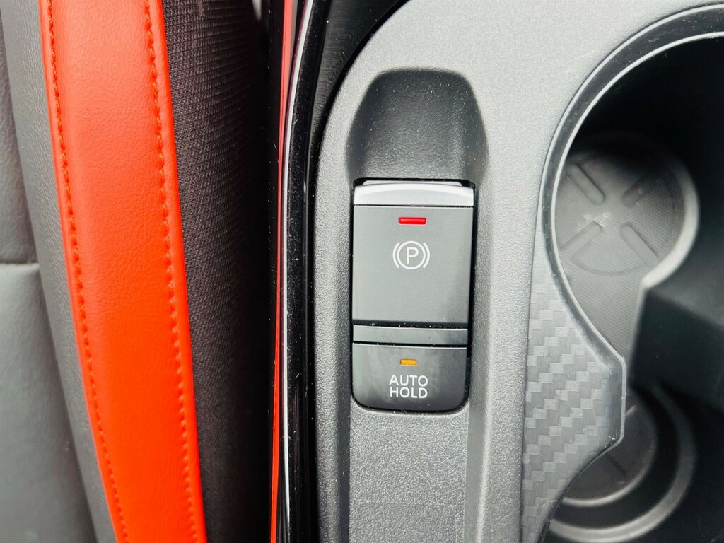 Nissan Juke N-connecta Grey #38