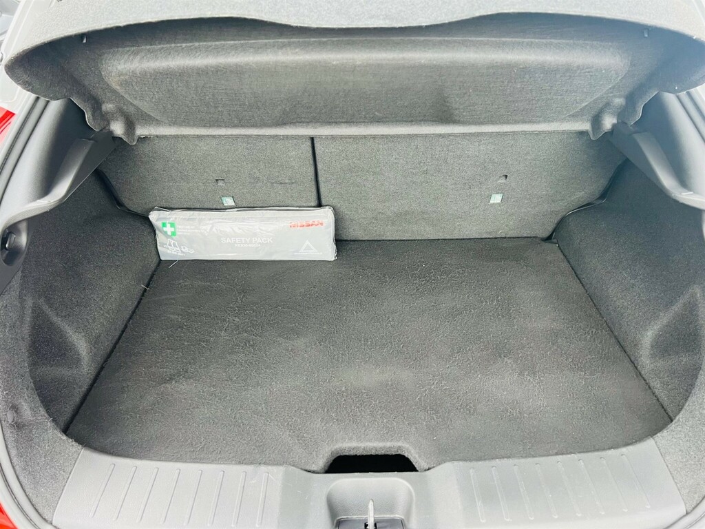 Nissan Juke N-connecta Grey #46