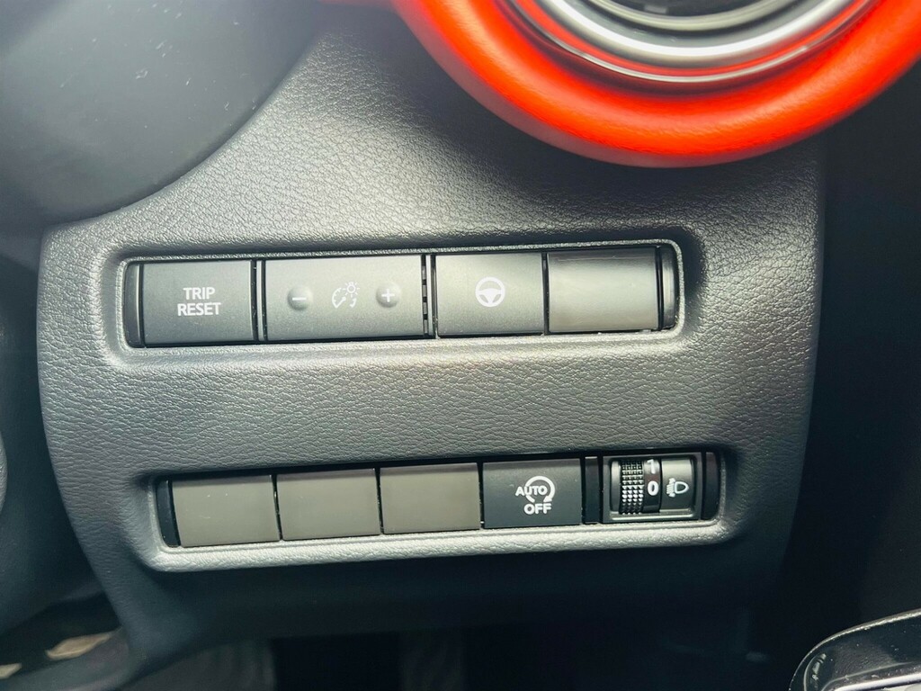 Nissan Juke N-connecta Grey #21