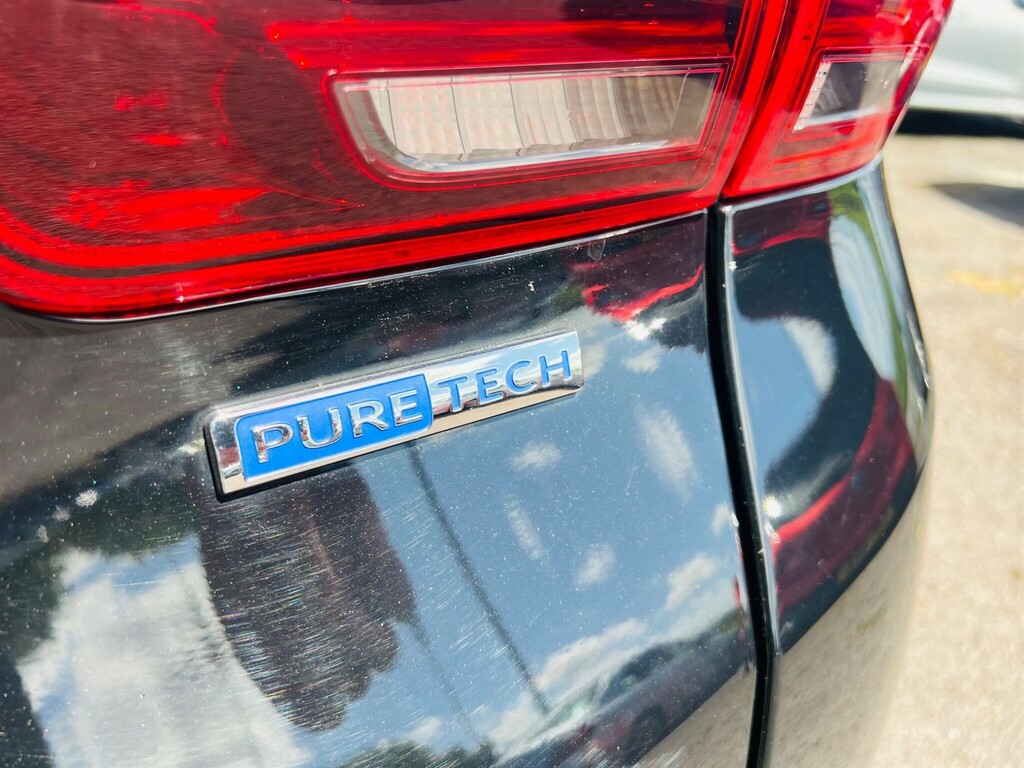 Peugeot 2008 2017 17 Puretech Grey #10