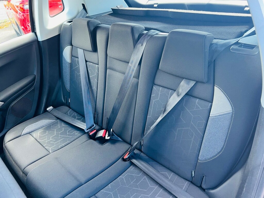 Peugeot 2008 2017 17 Puretech Grey #30