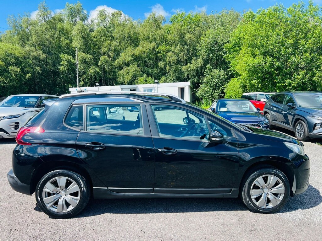 Peugeot 2008 1.2 Puretech Active Euro 6 Black #4