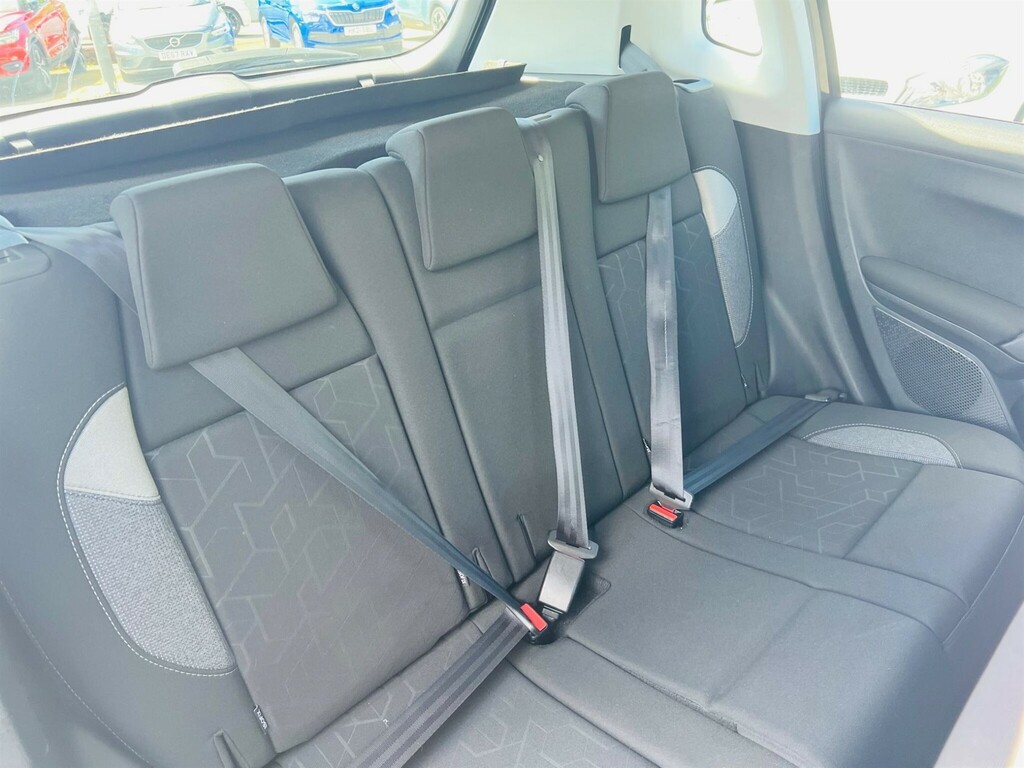 Peugeot 2008 2017 17 Puretech Grey #25