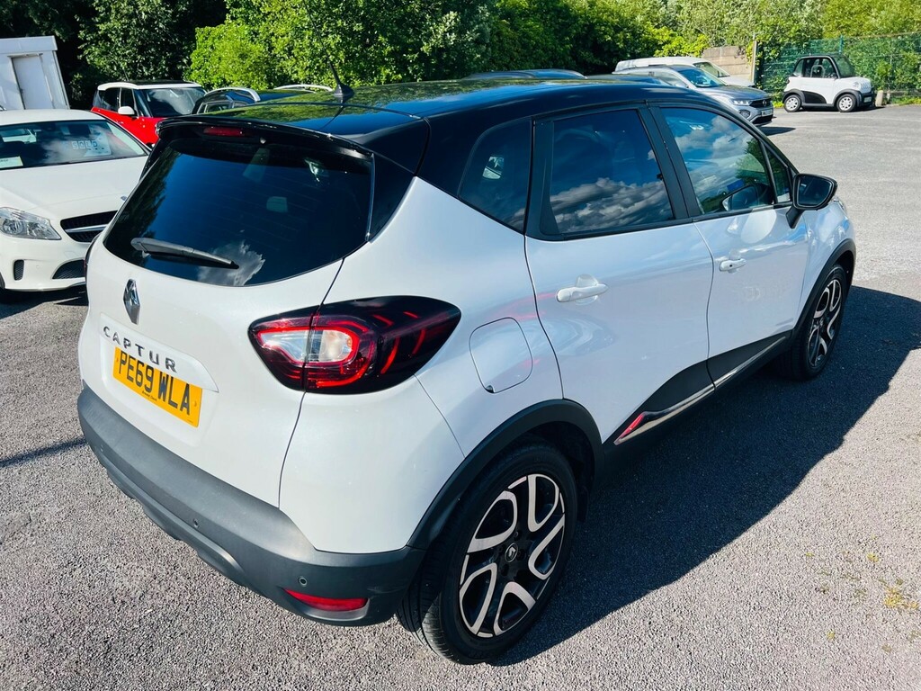 Renault Captur 0.9 Tce Energy Iconic Euro 6 Ss PE69WLA White #5