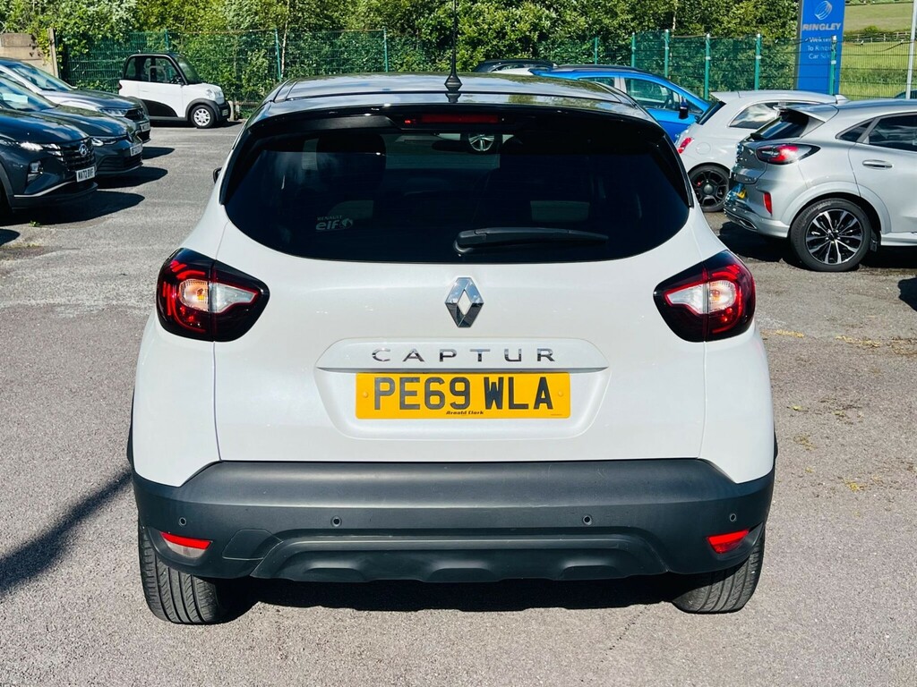Renault Captur 0.9 Tce Energy Iconic Euro 6 Ss PE69WLA White #6