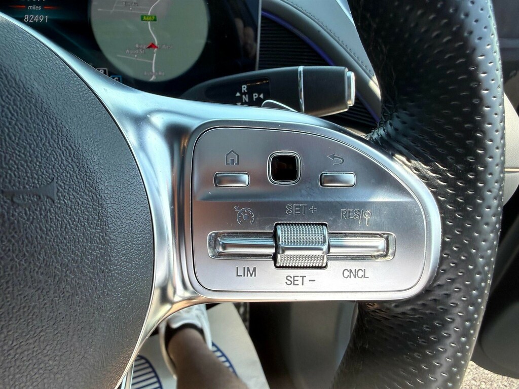 Mercedes-Benz EQC Amg Line Blue #22