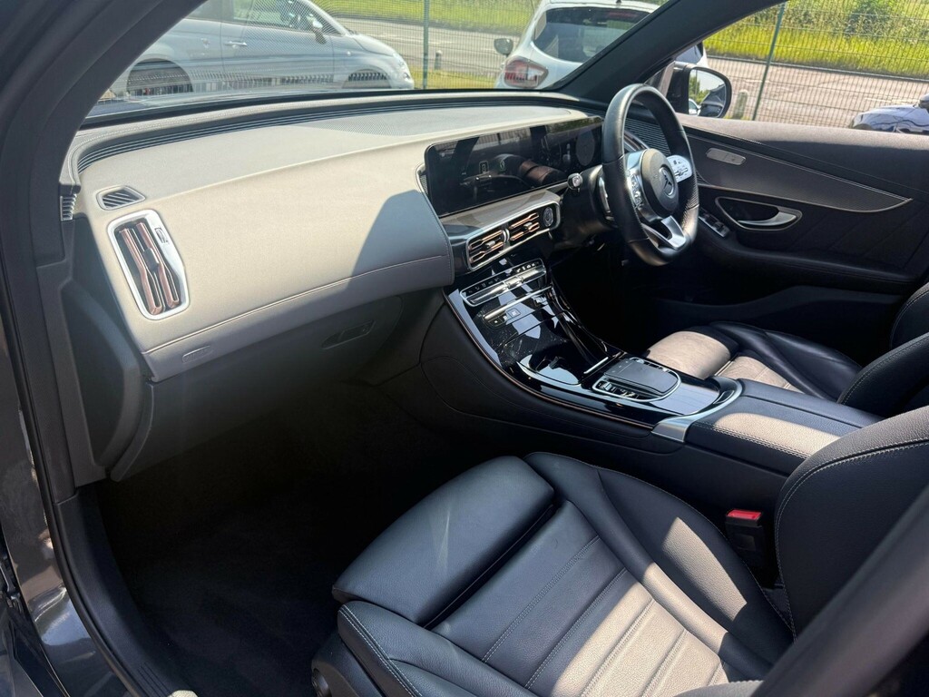 Mercedes-Benz EQC Amg Line Blue #10