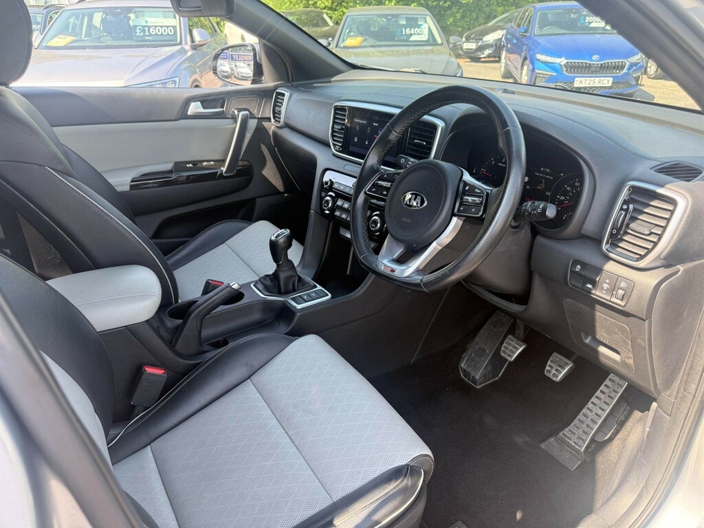 Kia Sportage 1.6 Crdi 2 135 Black #8