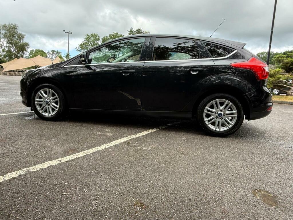 Ford Focus 1.0T Ecoboost Titanium Euro 5 S S CF13YMR Black #5