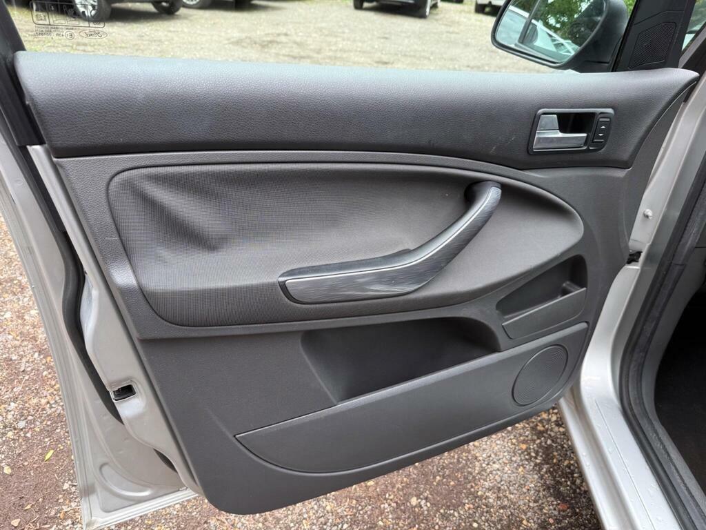 Ford C-Max Mpv Blue #13