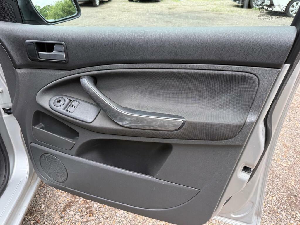 Ford C-Max Mpv Blue #16