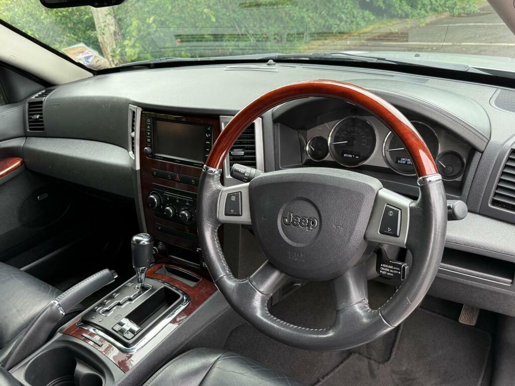 Jeep Grand Cherokee  Black #26