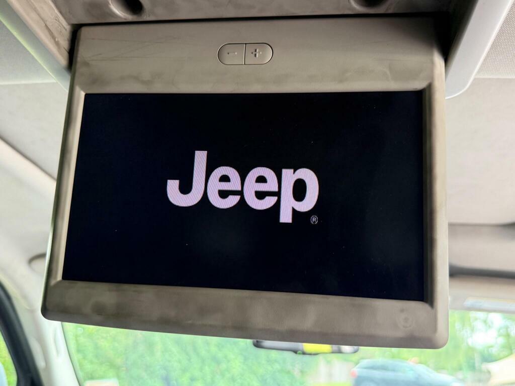 Jeep Grand Cherokee  Black #15
