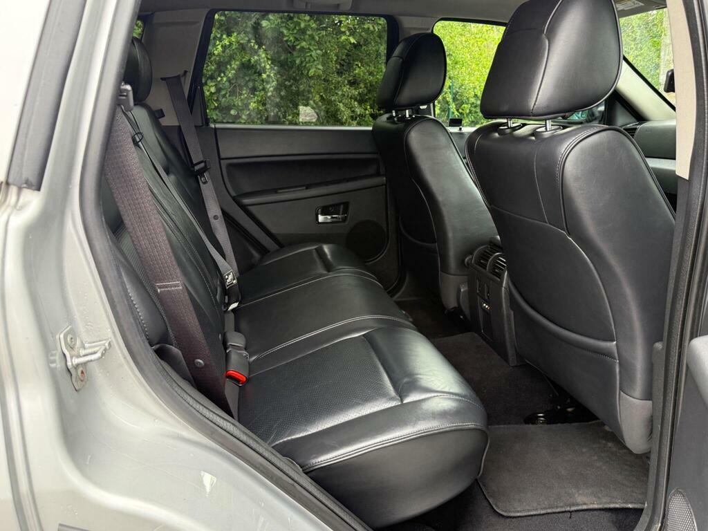 Jeep Grand Cherokee  Black #10