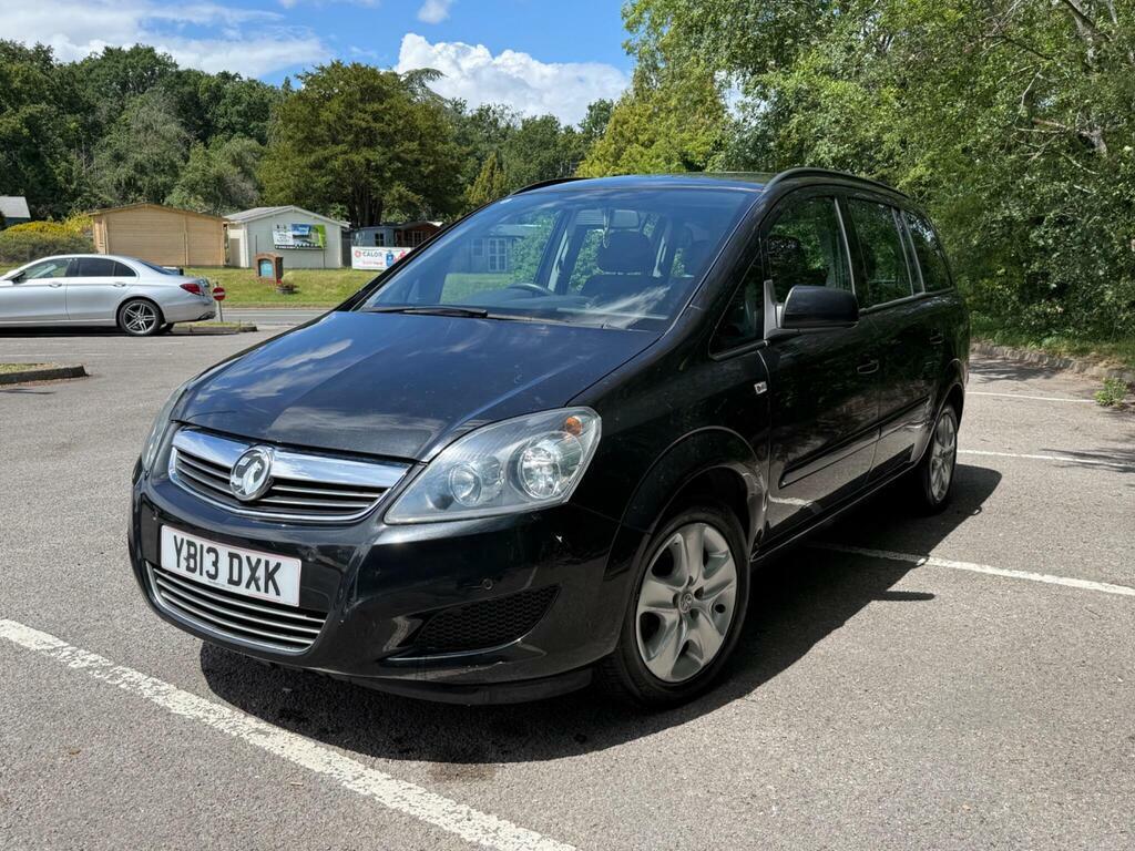 Vauxhall Zafira 1.6 16V Exclusiv Euro 5 Black #2