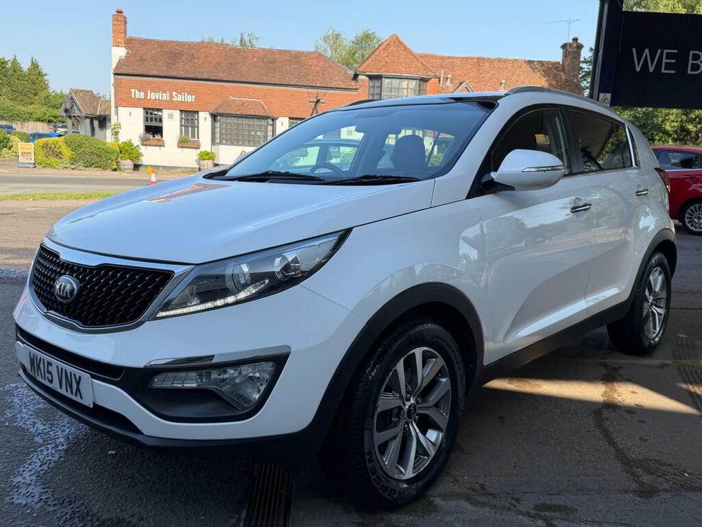 Kia Sportage 1.7 Crdi Ecodynamics 2 2Wd Euro 5 S S WK15VNX White #2