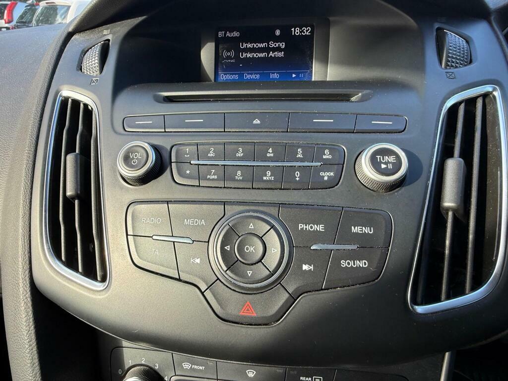 Ford Focus 1.6 Tdci Zetec Euro 5 Ss Grey #19