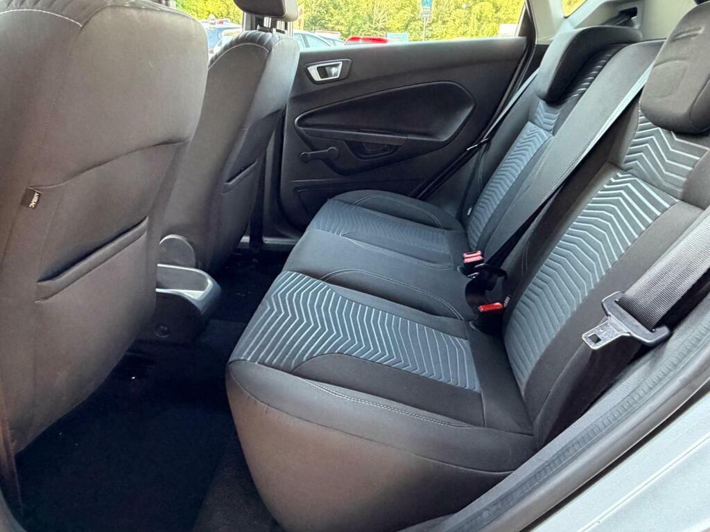Ford Fiesta Fiesta Studio Blue #10