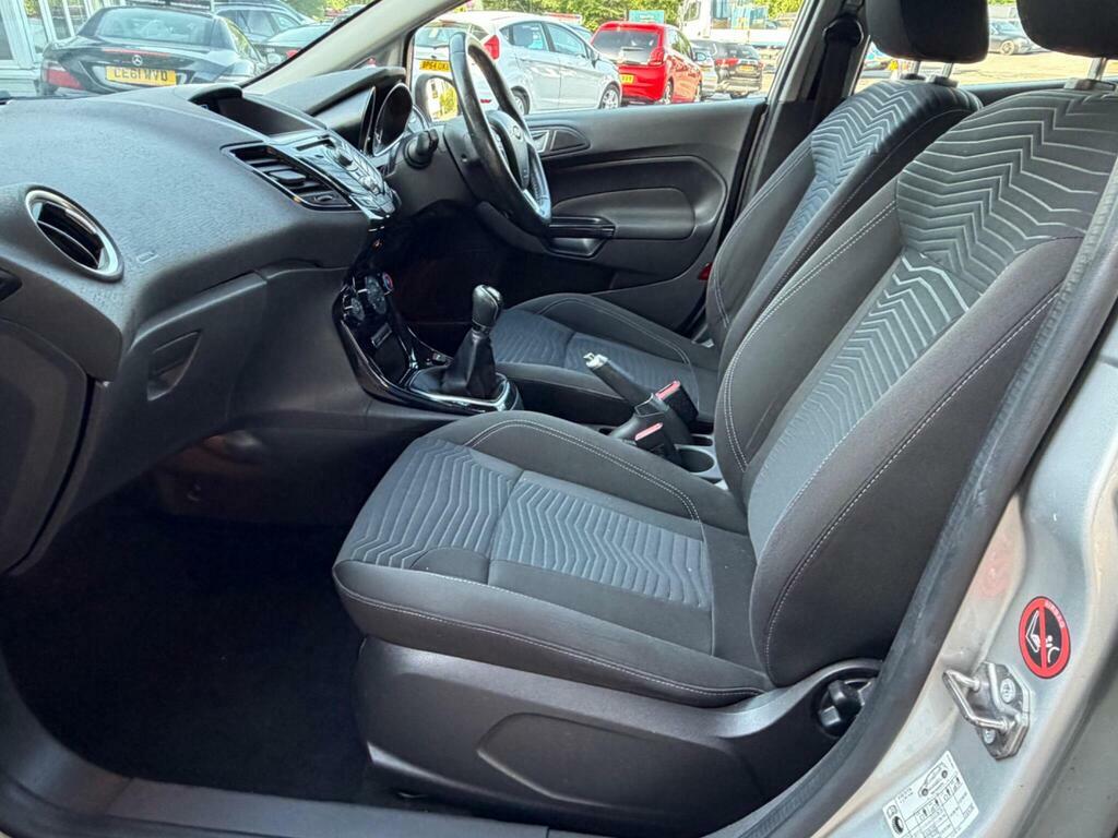 Ford Fiesta Fiesta Studio Blue #20