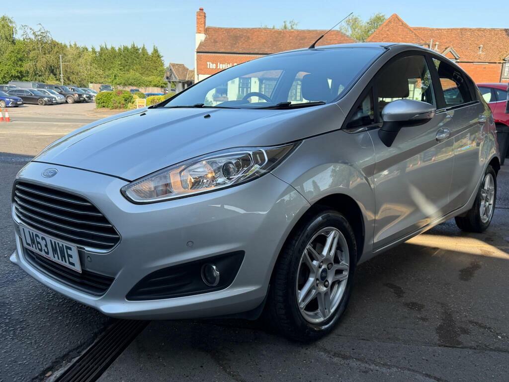 Ford Fiesta 1.0 Zetec Euro 5 S S Silver