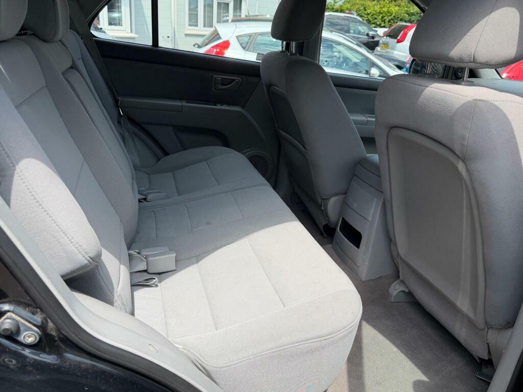 Kia Sorento Suv Black #11