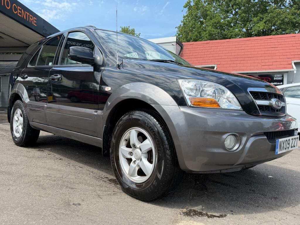 Kia Sorento 2.5 Crdi Xe Black #2