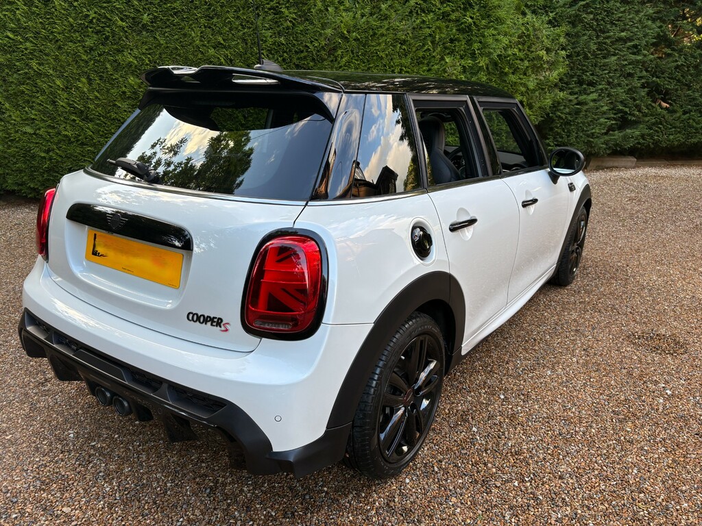 Mini Hatch 1.5 Cooper Exclusive Steptronic Euro 6 Ss Red #2
