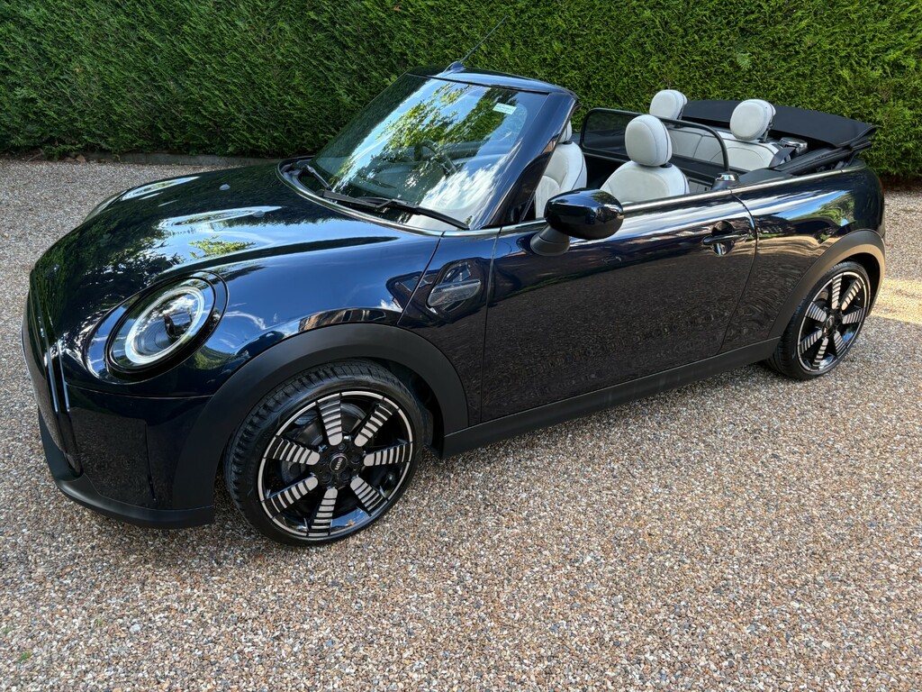 Mini Convertible 1.6 Cooper S Convertible 184 P Black #27