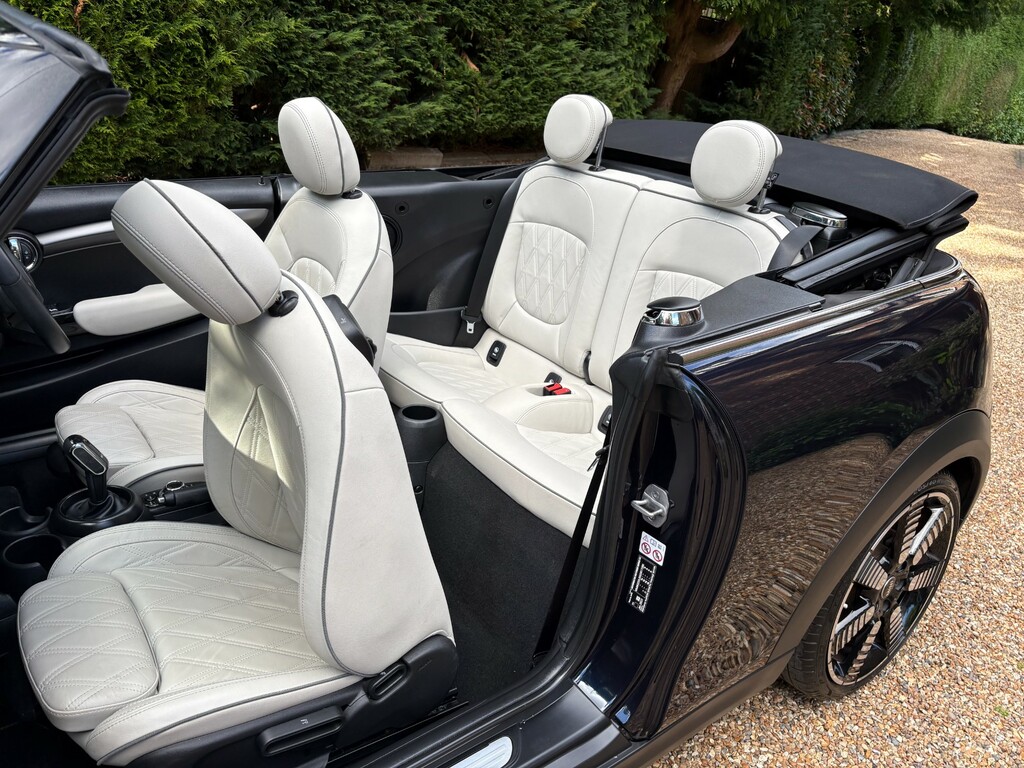 Mini Convertible Cooper S Sport Blue #10