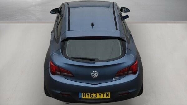 Vauxhall Astra GTC Black #8