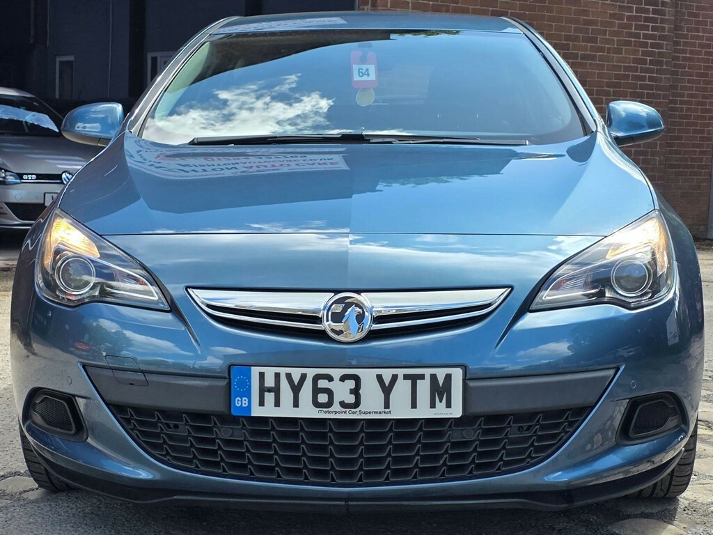 Vauxhall Astra GTC 1.4T Sport Euro 5 #2