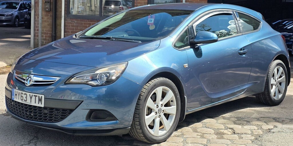 Vauxhall Astra GTC 1.4T Sport Euro 5 #3