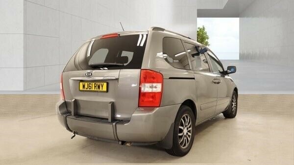 Kia Sedona 2.2 Crdi 3  #3