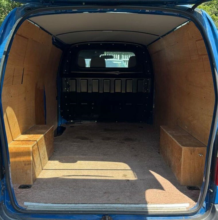 Toyota HiAce 280 Swb D-4d #14