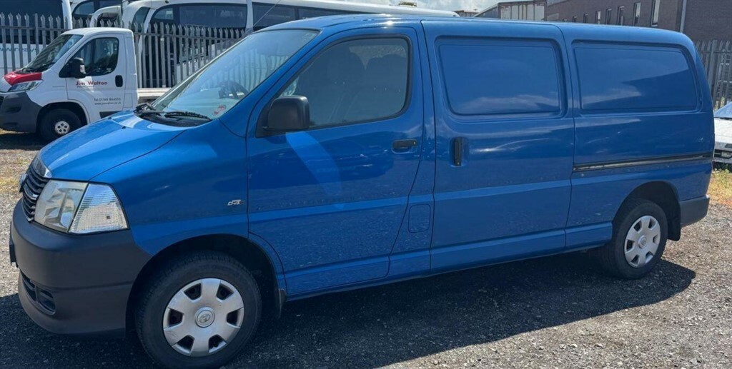 Toyota HiAce 2.5 300 D-4d Rwd L2 H1 Ac  #2