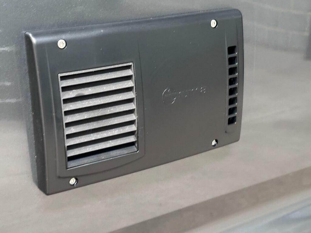 Volkswagen Grand California Mpv Grey #138