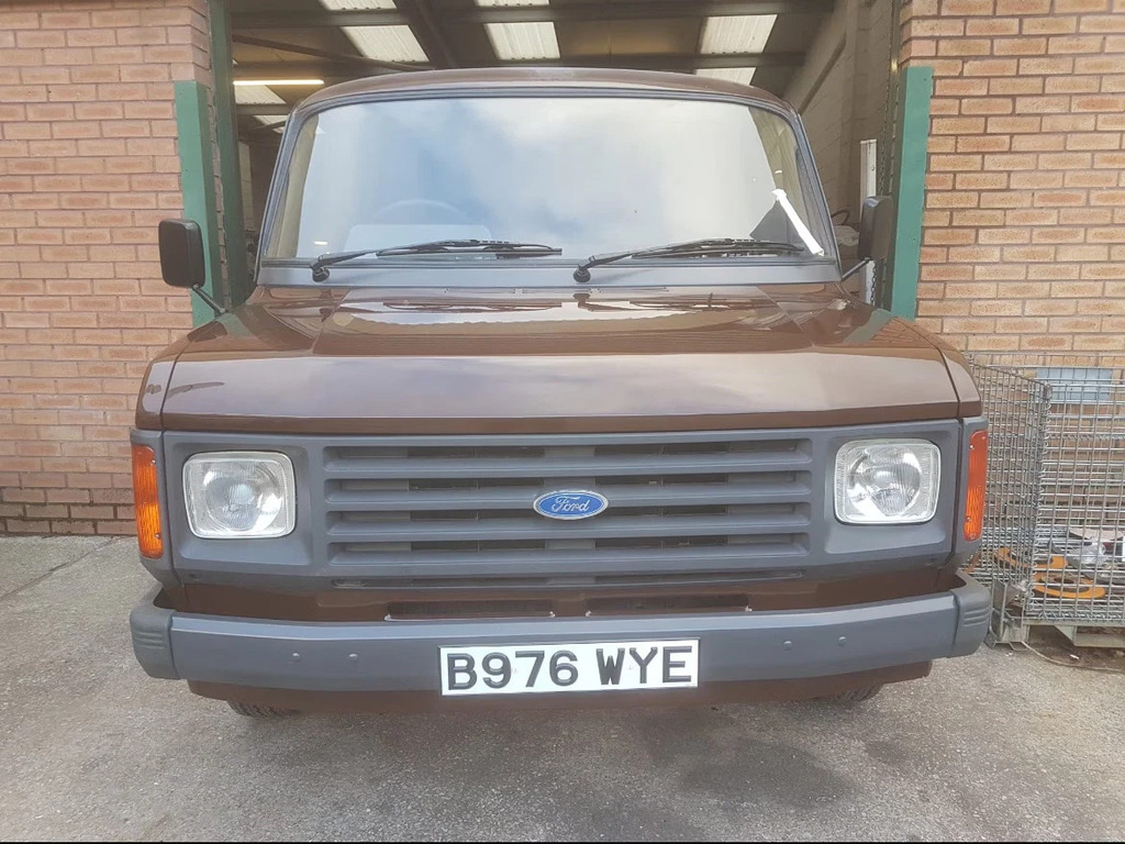 Ford Transit 80 Popular Mk2 Classic Van Tv Work Na Manua Brown #2